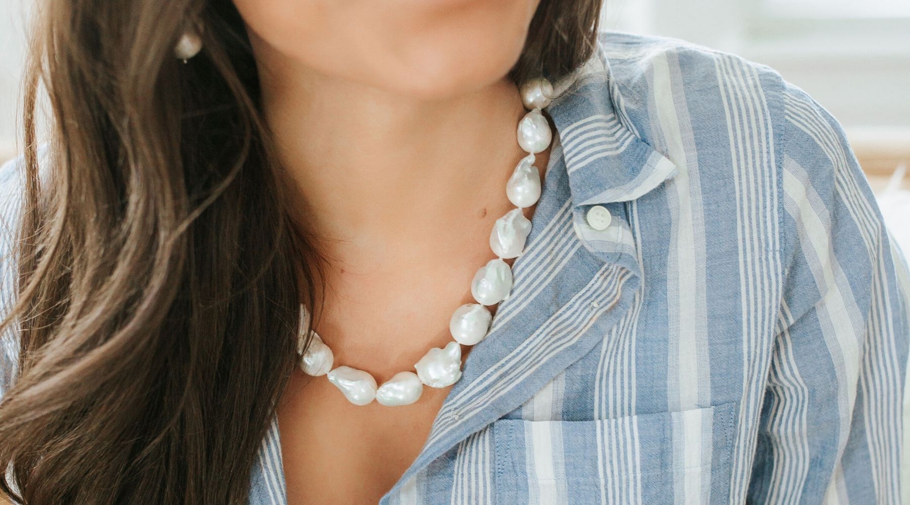 7 Ways to Wear Pearls and Look Cool (Not Fussy)