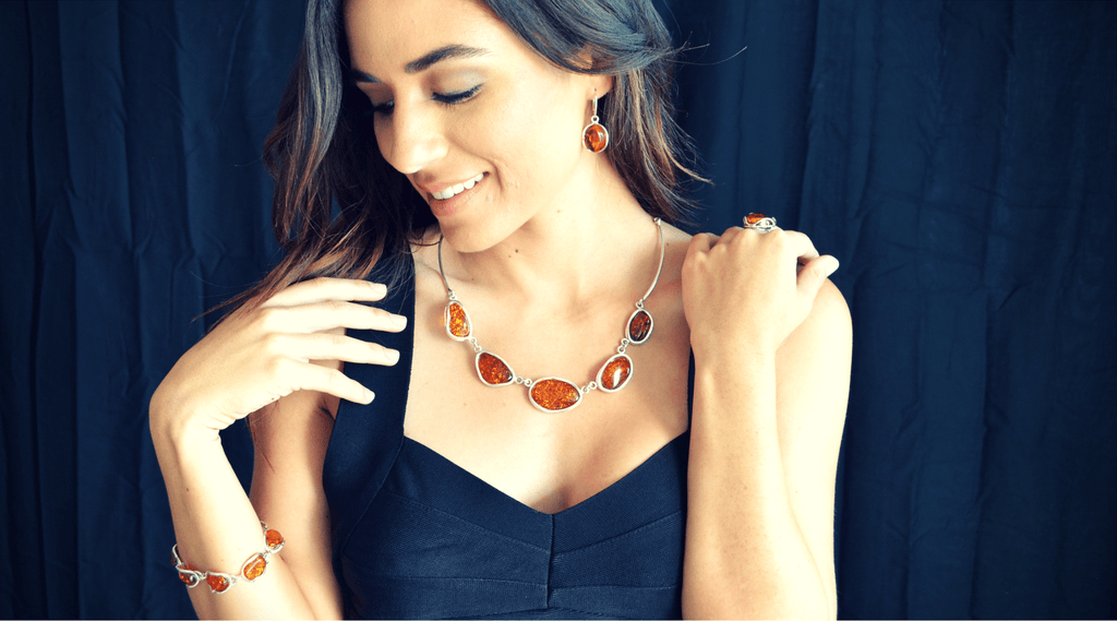 Best amber clearance necklace