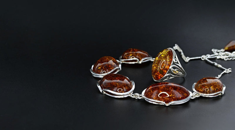 Amber Beads for Adults: Common Uses and Benefits of the Amber Stone