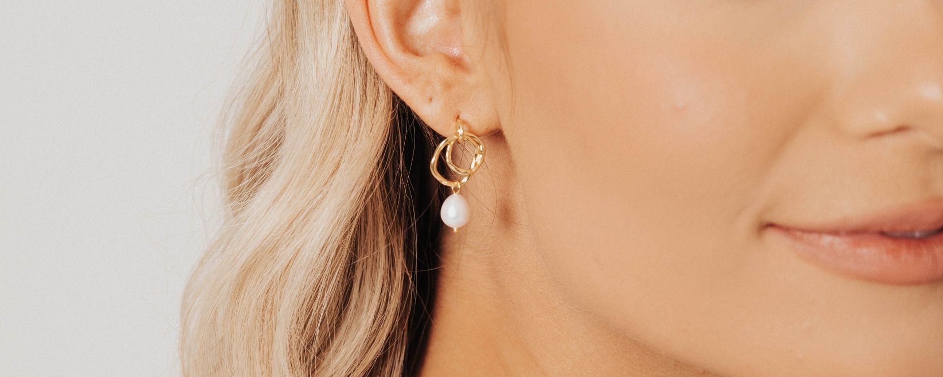 luxurious-earrings