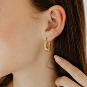 Grace Blooms Earrings Gold McKay Earrings (Gold)