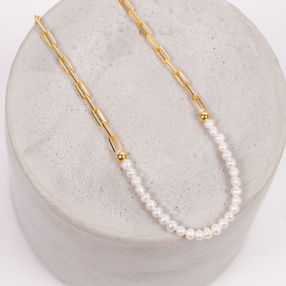 Freshwater Pearl & Gold Paperclip Chain Necklace